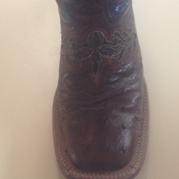 Luchase womens boot - Picture 2 of 3